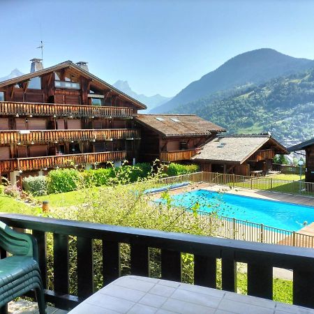 Appartement Meuble Avec Vue Sur Les Montagnes Et Piscine L'Ete Saint-Gervais-les-Bains Exterior foto