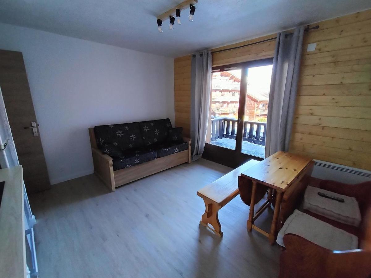 Appartement Meuble Avec Vue Sur Les Montagnes Et Piscine L'Ete Saint-Gervais-les-Bains Exterior foto
