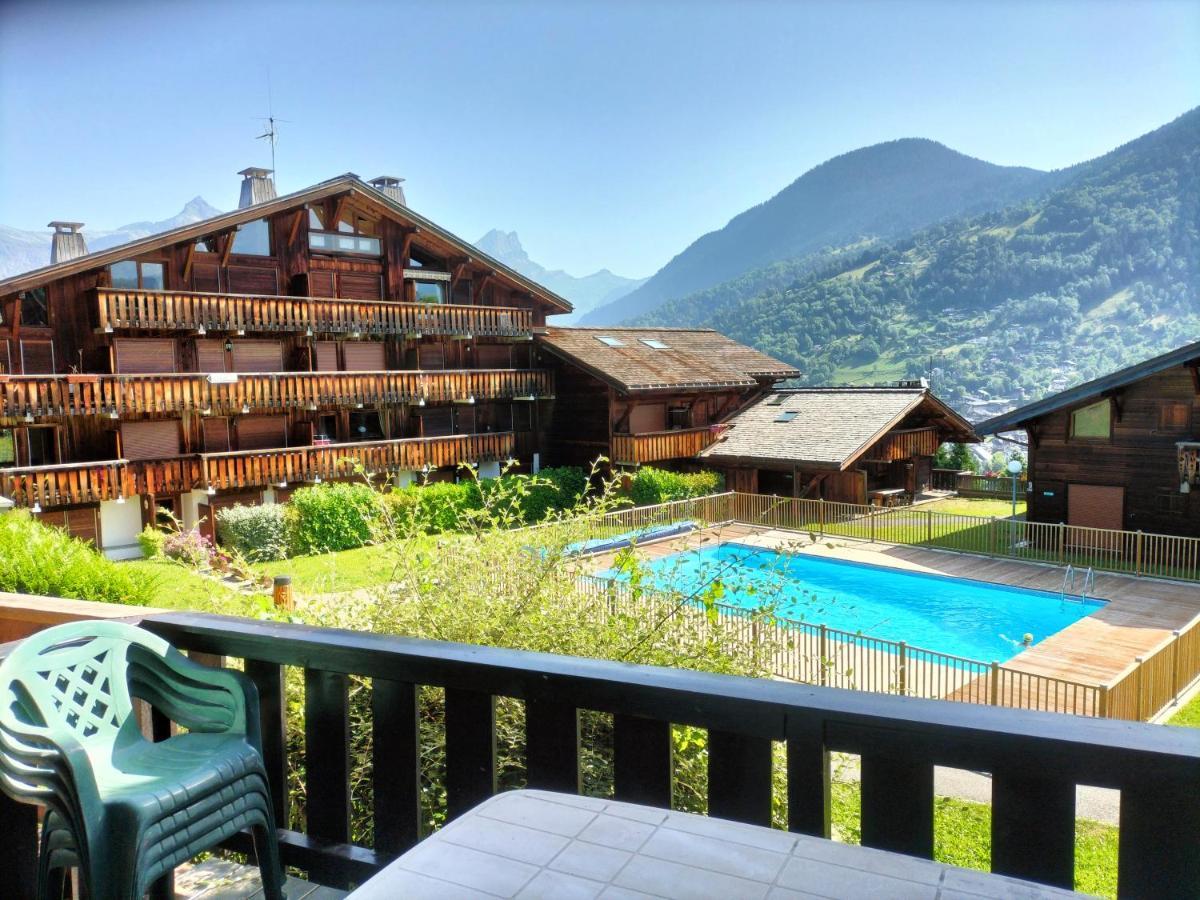 Appartement Meuble Avec Vue Sur Les Montagnes Et Piscine L'Ete Saint-Gervais-les-Bains Exterior foto